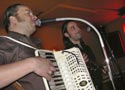 los gigantes live in der bar